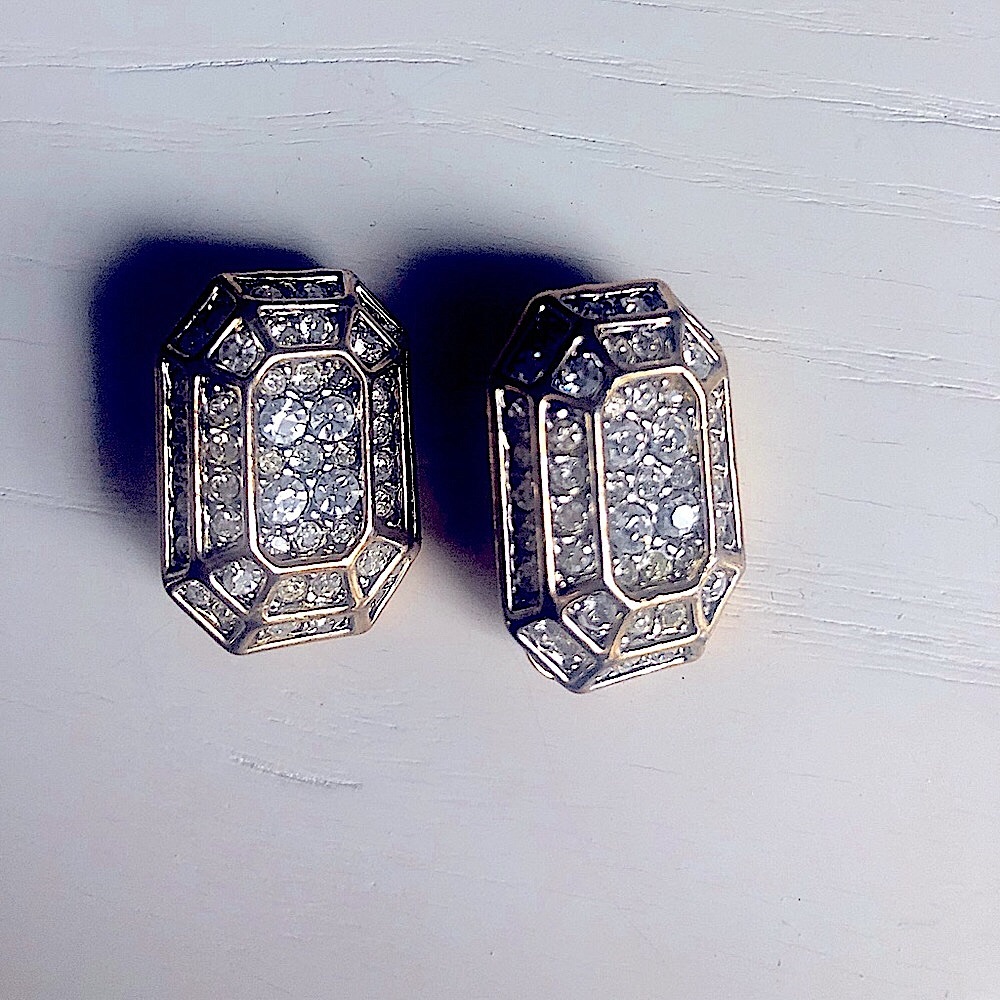 Rhinestone clip vintage earrings